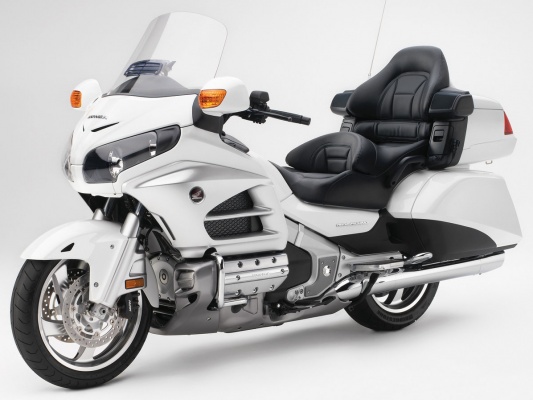 Фото мотоцикла Honda GL1800A Gold Wing